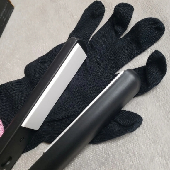 🔴Sold🔴eramic flat irons - Picture 4 of 4